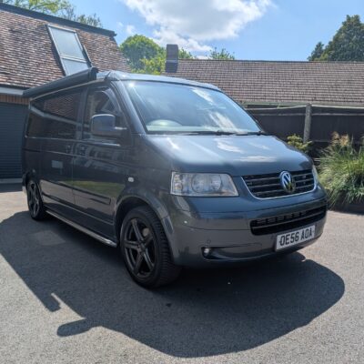 California T5 SE 174 BHP 2.5 TDI, CarPlay, Solar