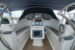 Bavaria Vision 44 (7).jpg