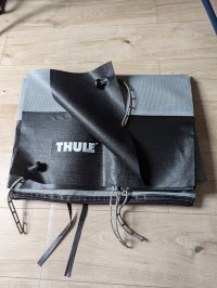 Thule Sun Blocker G2 Front 2.4m.jpg