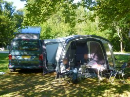 Awning2.jpg Awning2.jpg