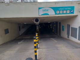 Garagem tecto baixo.jpg Garagem tecto baixo.jpg