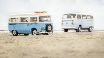 lego-volkswagen-t2-camper-ogi.jpg