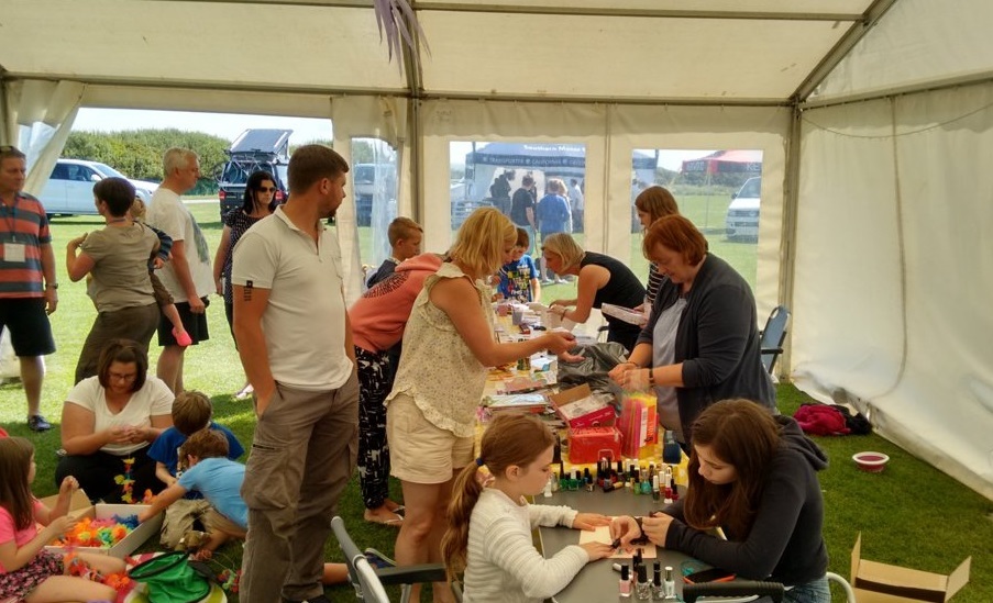 COTF 2015 - Kids Craft tent