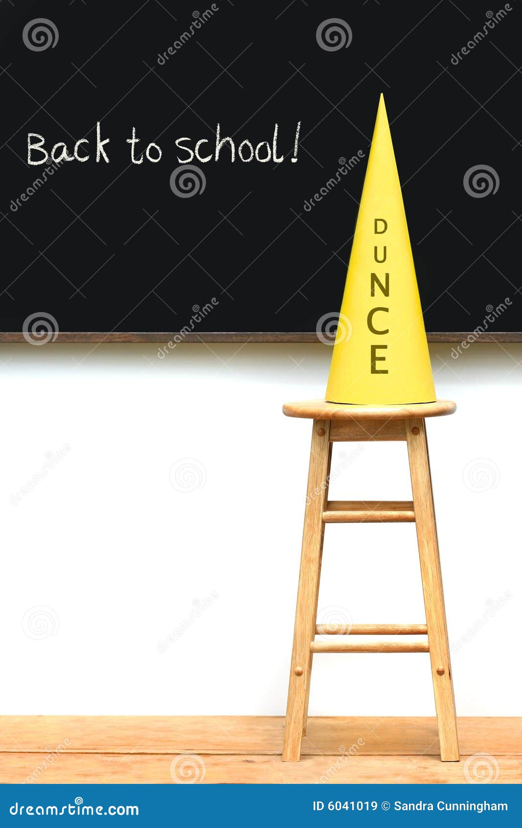 yellow-dunce-hat-stool-6041019.jpg