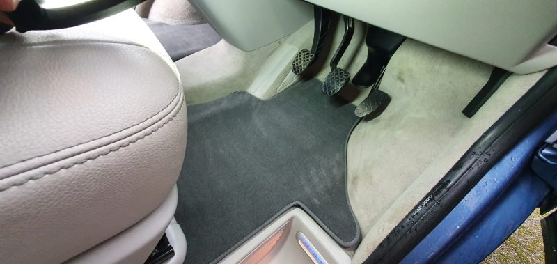 Brandrup Cabin Velour Carpet for the VW California T6/T5 Right-Hand Drive With Snap Fastener - Palladium