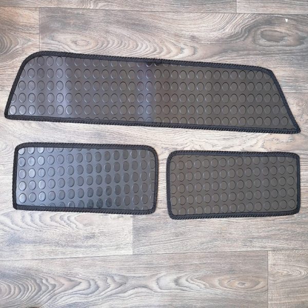 VW California T5/T6/T6.1 Rubber Step Mats 3 Piece Set Black