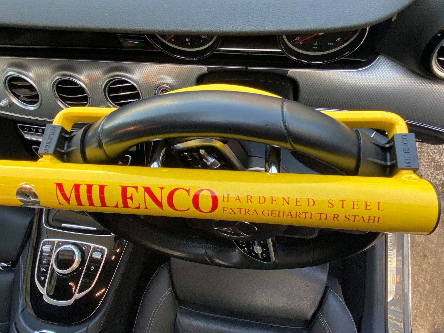 Milenco NEW High Security Steering Wheel Lock + Pad & Bag – Yellow -  CampervanBits